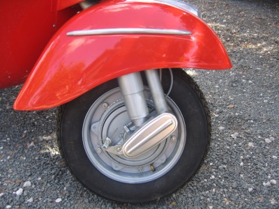 fine restauro vespa 180 ss 034.JPG