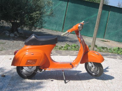 VESPA 50 L.JPG