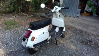 vespa pk 125 012.jpg