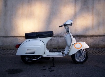 Scooter_Piaggio_Vespa_125-TS.jpg