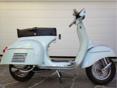 VESPA 125GT AR95014 LATO DX forum.jpg